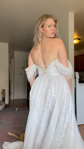 unknown 'Kassandra' wedding dress size-16 NEW