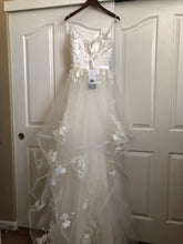 Load image into Gallery viewer, Casablanca &#39;BL219 Sweet&#39; size 8 new wedding dress back view on hanger
