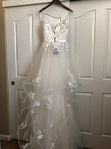 Casablanca 'BL219 Sweet' size 8 new wedding dress back view on hanger