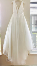 Load image into Gallery viewer, EJS Couture  &#39;Mw18122&#39; wedding dress size-14 NEW

