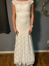 Load image into Gallery viewer, Wtoo &#39;NA&#39; wedding dress size-02 PREOWNED
