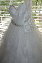 Load image into Gallery viewer, Rosa Clara &#39;Two&#39; size 12 used wedding dress front view on hanger
