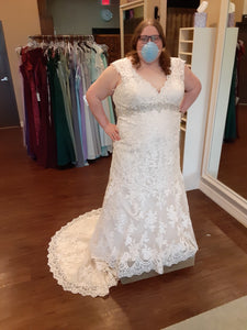 Allure Bridals '1386 IN' wedding dress size-32 NEW