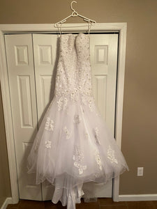Allure '2316' wedding dress size-08 PREOWNED