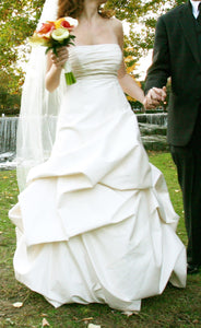 Romona Keveza 'Pickup Dress (don't know actual name)' wedding dress size-04 PREOWNED