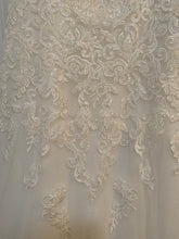 Load image into Gallery viewer, Stella York &#39;6612&#39; size 14 sample wedding dress close up of fabric
