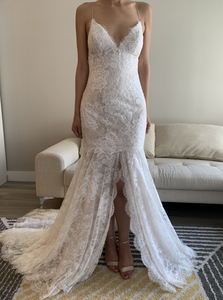Monique Lhuillier 'Bl 17211' wedding dress size-04 SAMPLE