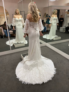 All Who Wander '4604 TMSZM' wedding dress size-06 NEW