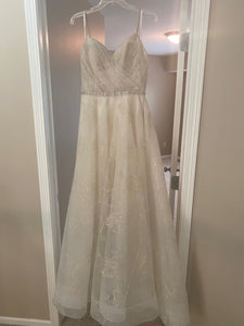 Casablanca 'BL316 Remington' wedding dress size-10 PREOWNED
