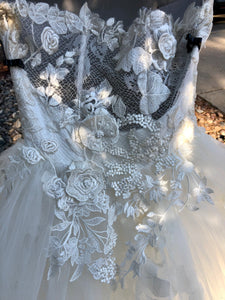 Chic Nostalgia 'Bea' wedding dress size-06 PREOWNED