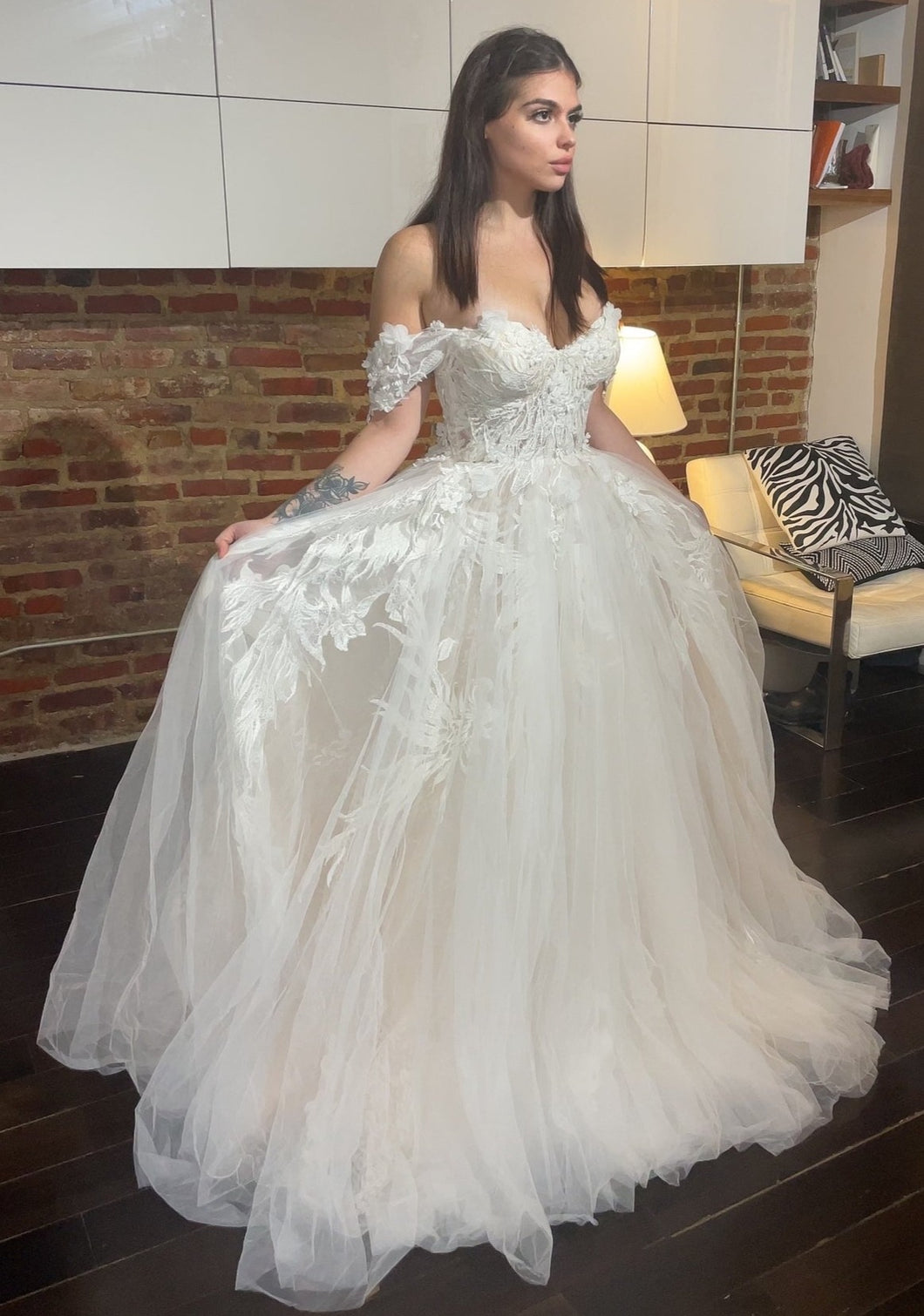 Riki Dalal 'Juliet' wedding dress size-06 NEW