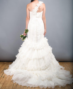 St. Patrick Rosana One Shoulder Wedding Dress - St. Patrick - Nearly Newlywed Bridal Boutique - 5