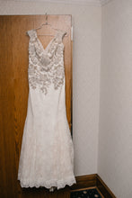 Load image into Gallery viewer, Badgley Mischka &#39;Ginger&#39; size 16 used wedding dress front view on hanger
