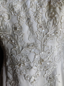 David's Bridal '12030036' wedding dress size-06 NEW