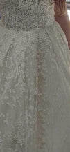 Load image into Gallery viewer, Wona Concept &#39;Nelson (altered)&#39; wedding dress size-06 PREOWNED
