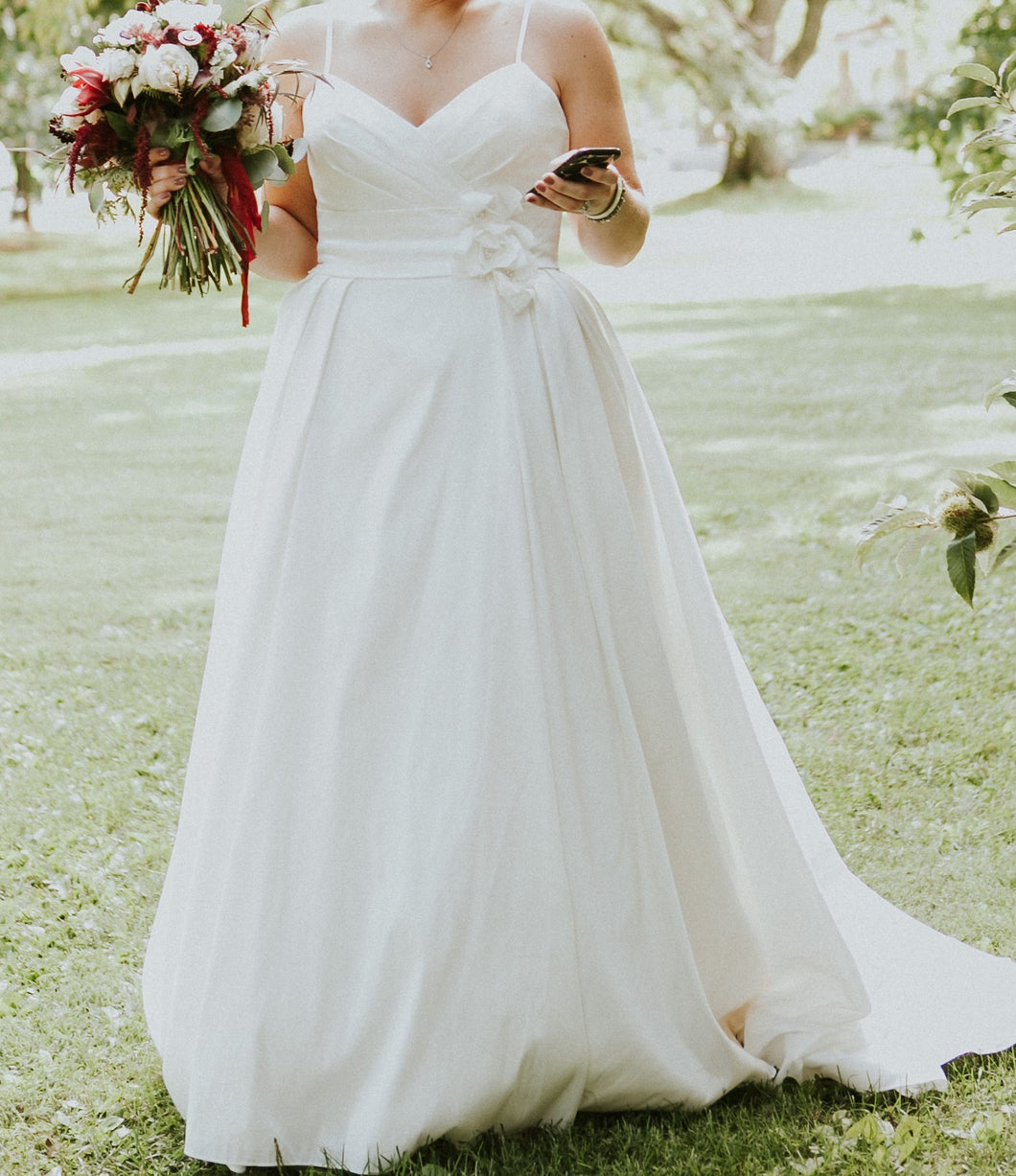 Stella york '5679 FL' wedding dress size-12 PREOWNED