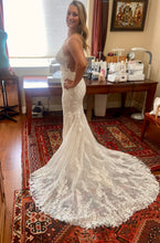 Load image into Gallery viewer, Ines Di Santo &#39;Kas &#39; wedding dress size-08 PREOWNED
