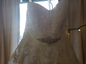 Elegant Bridal '18923' wedding dress size-10 PREOWNED