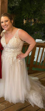 Load image into Gallery viewer, Morilee &#39;Unknown &#39; wedding dress size-14 PREOWNED
