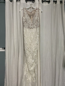 David's Bridal 'Galina Signature' wedding dress size-04 NEW