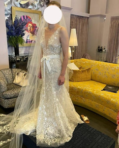 Monique Lhuillier 'Etoile' wedding dress size-04 NEW