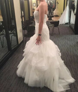 Monique Lhuillier 'Bliss 1411' wedding dress size-08 NEW
