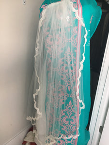 Essence of Australia '1417' size 8 used wedding dress view of veil