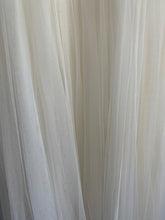 Load image into Gallery viewer, THEIA &#39;Eloise&#39; wedding dress size-06 PREOWNED
