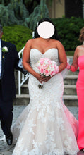 Load image into Gallery viewer, DANIELLE CAPRESE &#39;113162XS&#39; wedding dress size-14 PREOWNED
