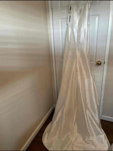 Demetrios '3204' wedding dress size-02 NEW
