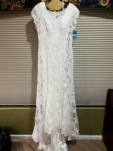 Allure Bridals 'M574' wedding dress size-18 NEW