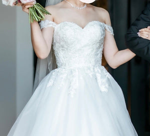 Elizabeth Lee Briadal 'Florence style' wedding dress size-04 PREOWNED