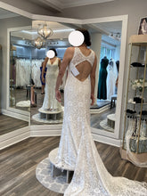 Load image into Gallery viewer, Allure Bridals &#39;Wilderly Bride Rory &#39; wedding dress size-04 NEW
