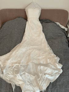 amy kuschel 'Avalon Fleur de Vie' wedding dress size-10 PREOWNED