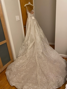 Essense of Australia 'D3345' wedding dress size-06 NEW