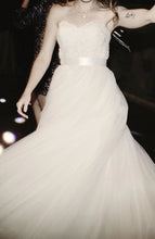 Load image into Gallery viewer, Wtoo &#39;Agatha&#39; size 2 used wedding dress front view on bride
