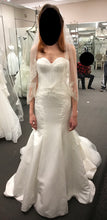 Load image into Gallery viewer, Zac Posen &#39;345004&#39; size 6 sample wedding dress front view on bride
