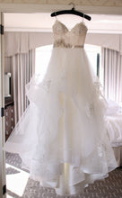 Load image into Gallery viewer, Hayley Paige &#39;Chantelle&#39; size 4 used wedding dress front view on hanger
