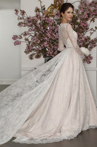 Romona Keveza 'L7127' size 4 sample wedding dress side view on model