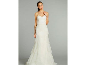 Alvina Valenta AV9260 Chantilly Lace Wedding Dress - Alvina Valenta - Nearly Newlywed Bridal Boutique - 3
