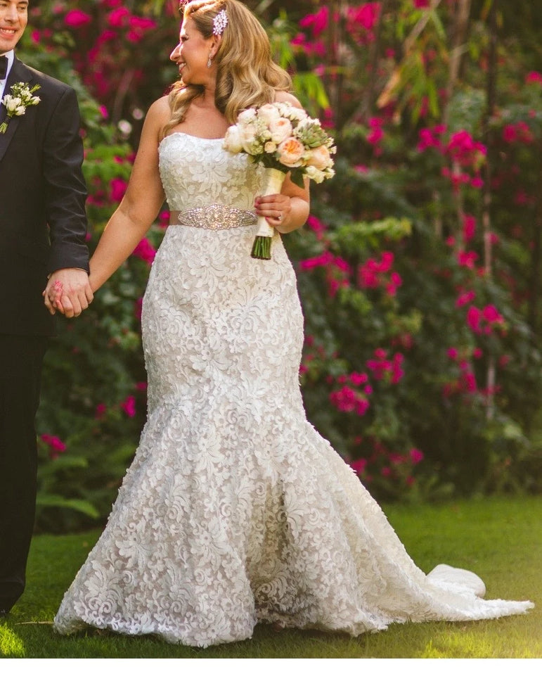 Ian Stuart 'Lollobrigida' size 8 used wedding dress front view on bride