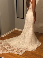 Load image into Gallery viewer, Moonlight &#39;PB6334&#39; size 8 new wedding dress back view on bride
