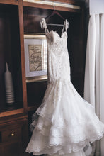 Load image into Gallery viewer, Eve of Milady &#39;1607&#39; size 10 used wedding dress front view on hanger
