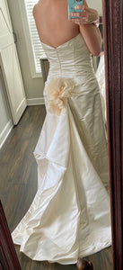 Anna Maier 'Ulla Maija' wedding dress size-08 PREOWNED
