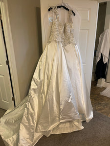 eve of milady '1631' wedding dress size-14 NEW