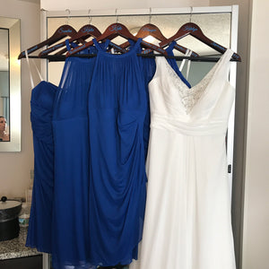 David's Bridal 'V3806' wedding dress size-06 PREOWNED