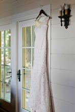 Load image into Gallery viewer, Romona Keveza &#39;L5101&#39; wedding dress size-00 PREOWNED
