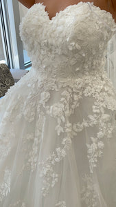 Allure Bridals 'C603' wedding dress size-20 NEW