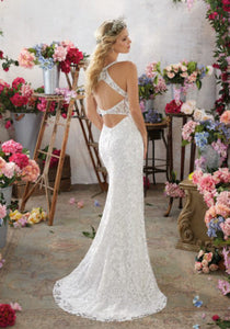 Mori Lee 'Maybelle' size 6 new wedding dress back view on model
