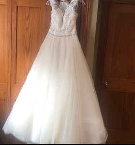 Maggie Sottero 'Montgomery ' wedding dress size-06 NEW
